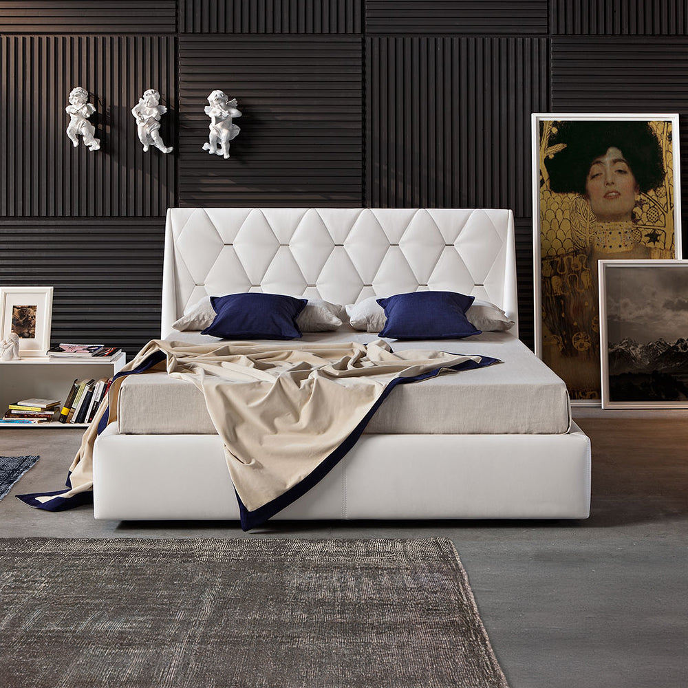 DIAMOND Italian Full Leather Bed