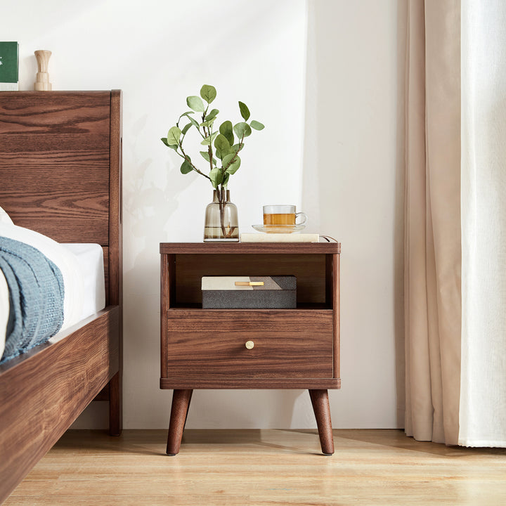 UMBER Walnut Nightstand