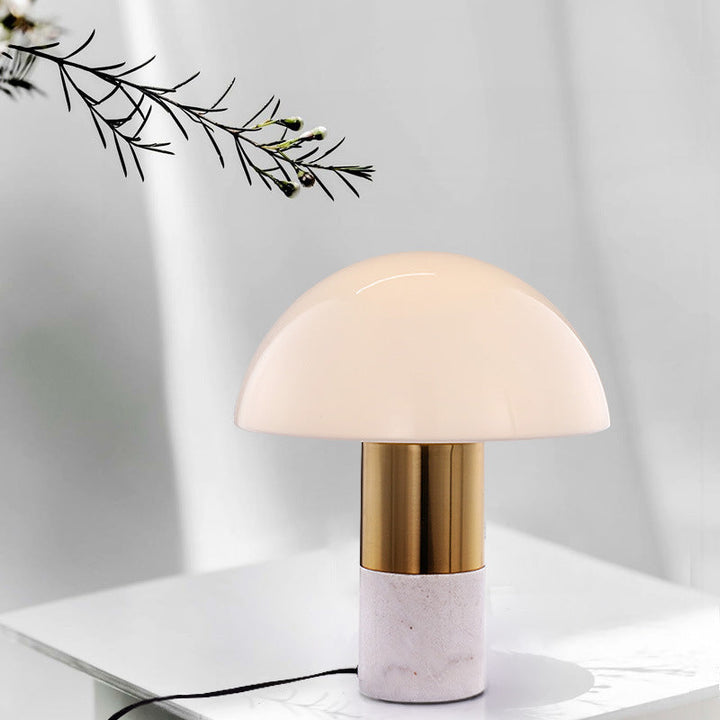 AURIAN Beige & Gold Table Lamp