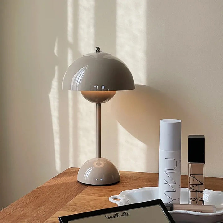 ALLEGRA Metal Table Lamp