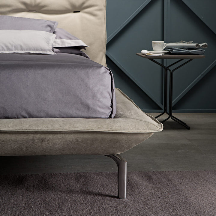 REM Italian Microfabric Bed